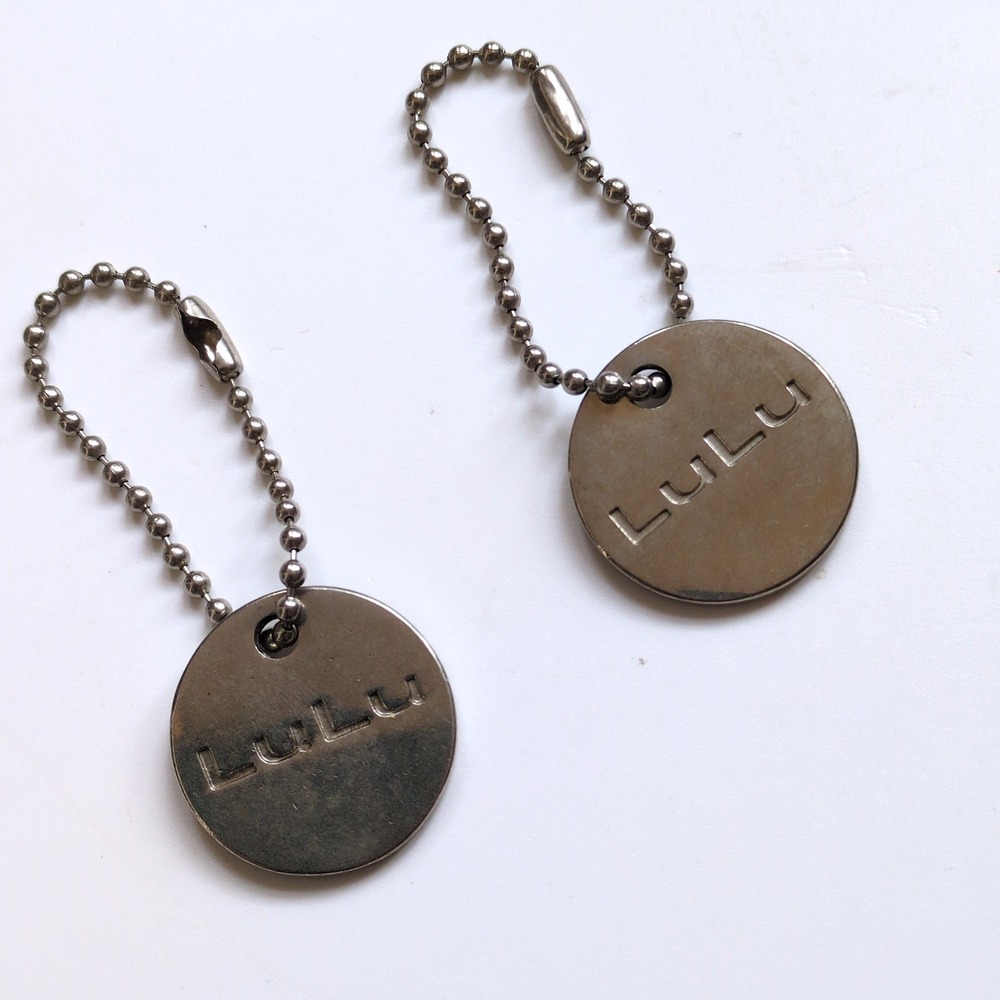 Lulu Purse Hangtag (2) Silver‎ Metal Logo Round Circle Bag Charms Fob